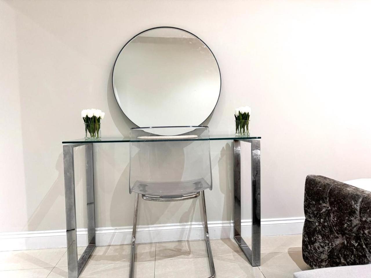 Apartment Park Lane Beautiful Family London