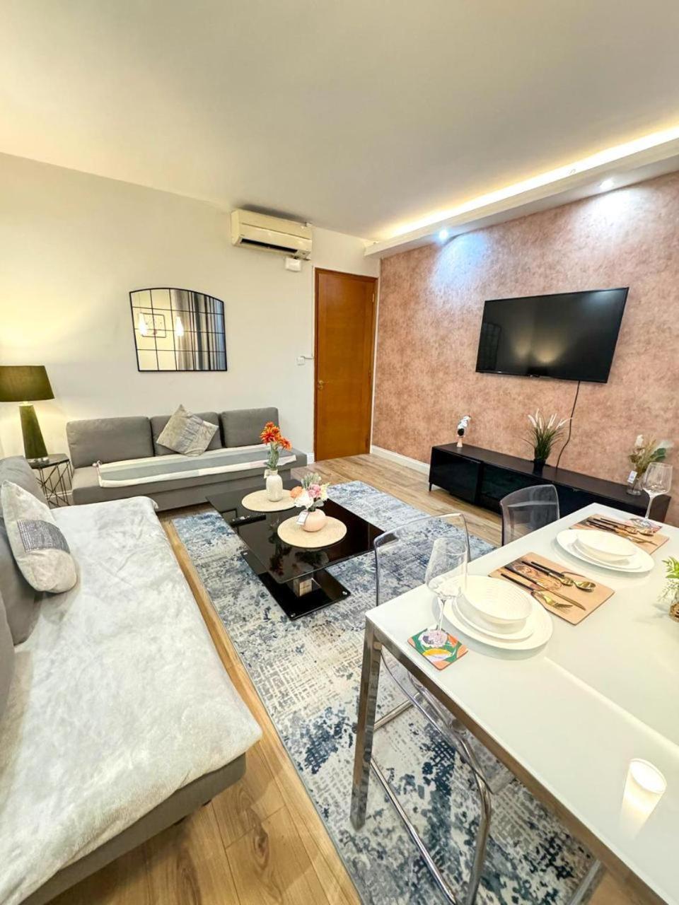 Apartment Park Lane Beautiful Family *